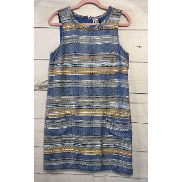 Akemi + Kin Dresses & Skirts - Akemi + Kin Size 6 Shift Dress Woven Denim Print Fray Accents